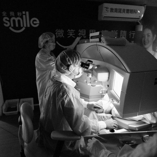 Regina,smile全飛秒,近視雷射,諾貝爾眼科,張朝凱醫師