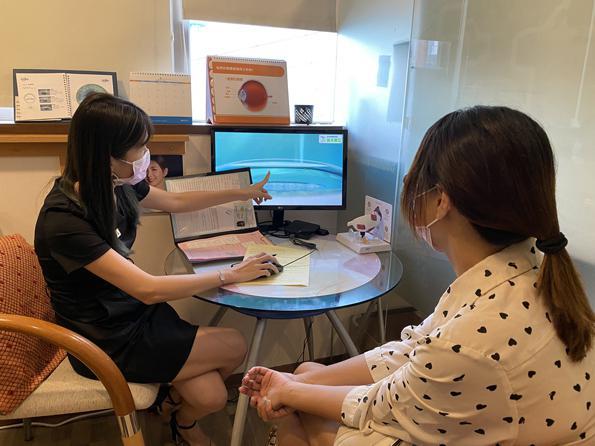 韓國黃太太,諾貝爾眼科,smile全飛秒,近視雷射